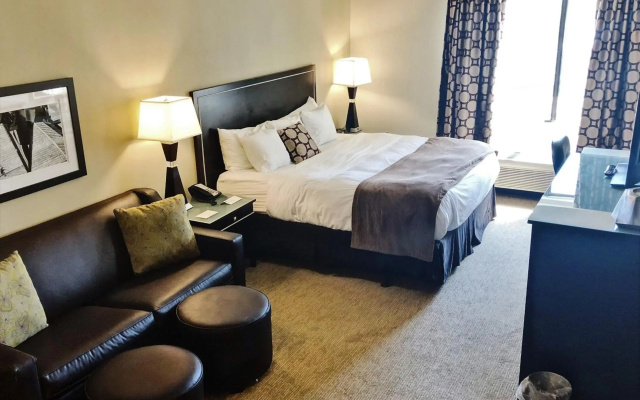 Radisson Hotel Bismarck