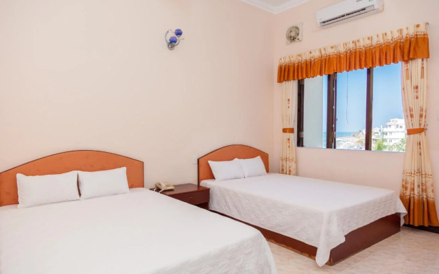Huong Phong Hotel