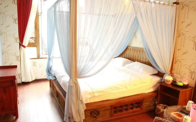 Lijiang Bear Baby Inn