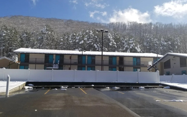 Blue Sky Inn