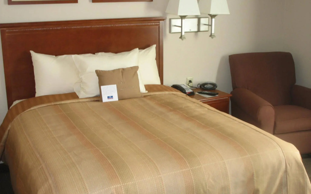 Candlewood Suites Louisville North by IHG