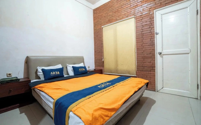 Hotel Tobana Pejaten House by ARBA