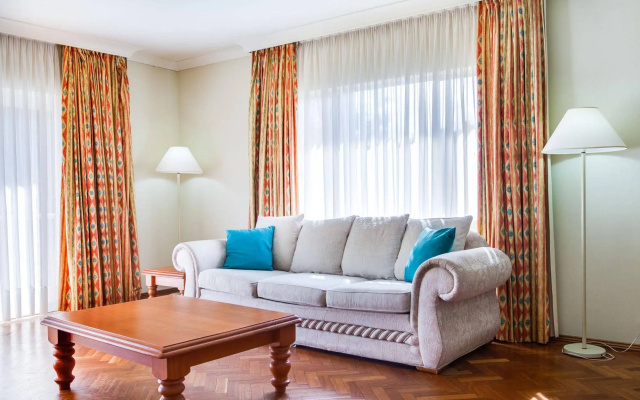 The Quarters, an Ascend Collection Hotel