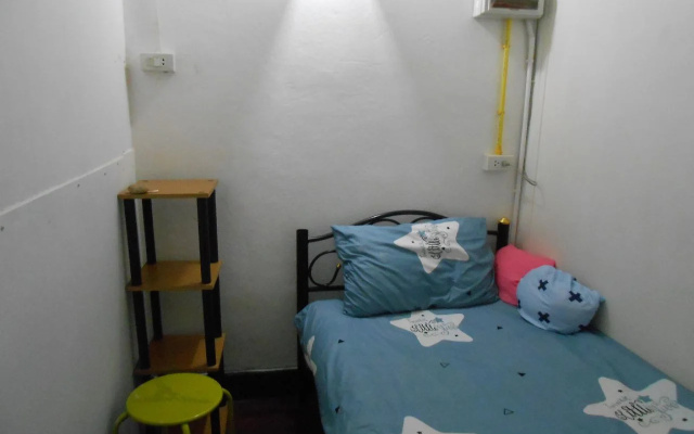My Bed & Breakfast