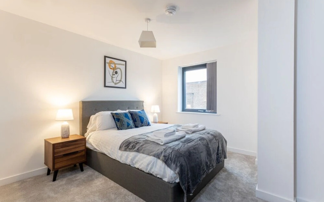 Modern & Stylish 2 Bed York Apartment