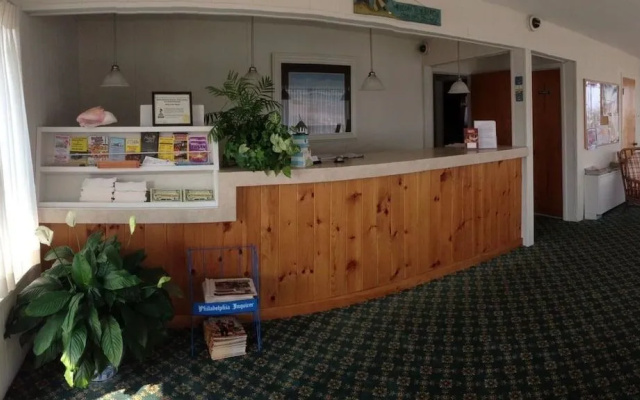 Gold Crest Motel