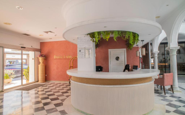 Hotel Doña Lola Zahara
