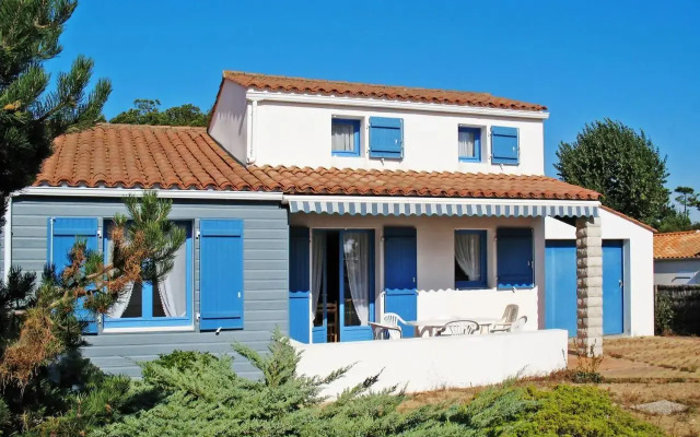 Holiday Home Les Tourteaux - TSM200