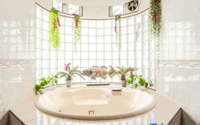 Wangsa Maju Luxury Villa with Private Pool-12pax