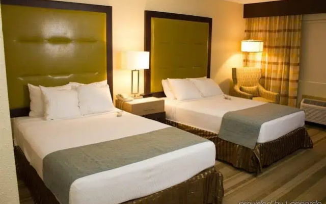 丽笙亨茨维尔机场酒店(Radisson Hotel Huntsville Airport)