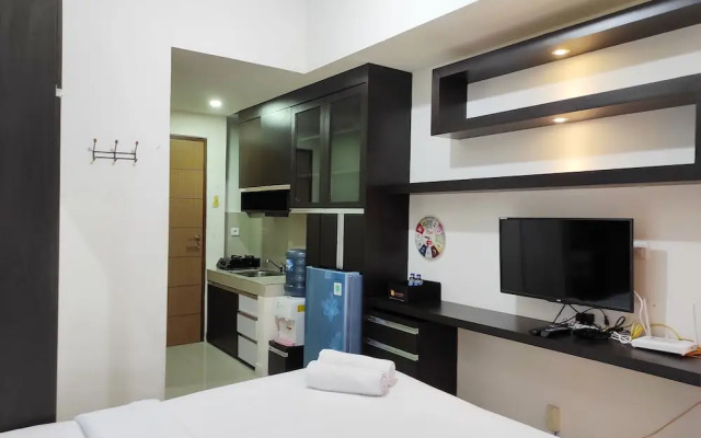 Chic And Cozy Studio At Vida View Apartment