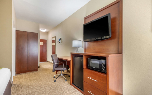 Comfort Inn
