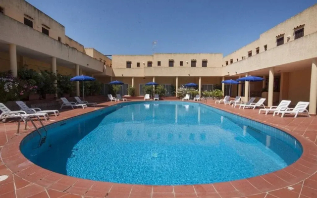 Blu Hotel Laconia