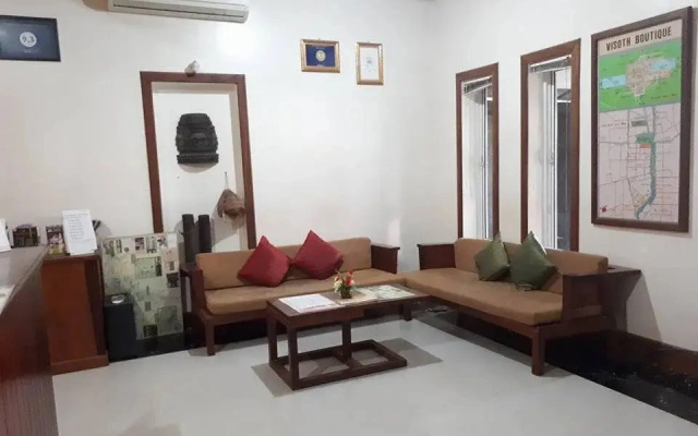 Visoth Boutique