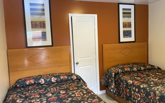Offshore Motel