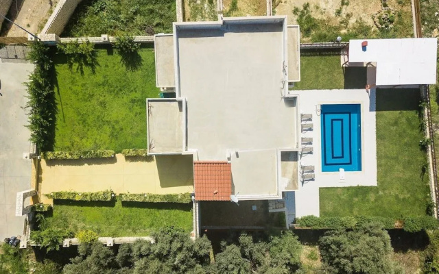 Countryside Cretan Villa
