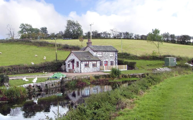 Wharf Cottage