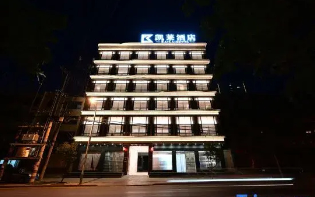LuLiang Gloria Hotel