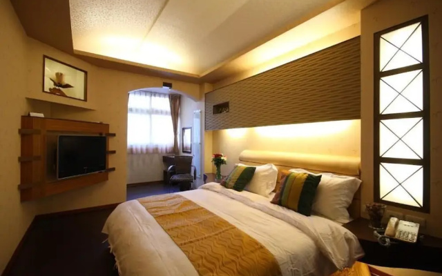 See Railway B&B