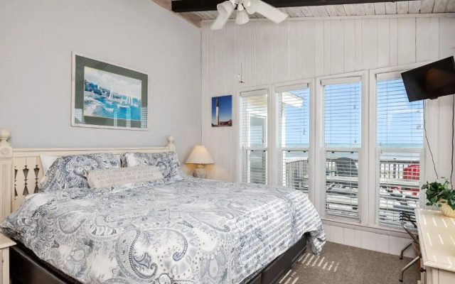 Brigantine by Oak Island Accommodations