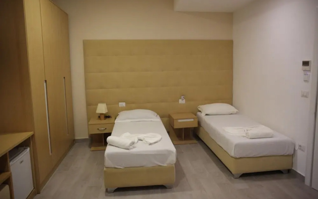 Hotel Freskia