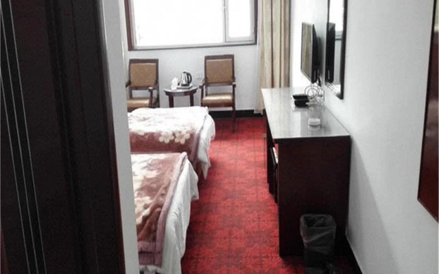 Xinyi Hotel