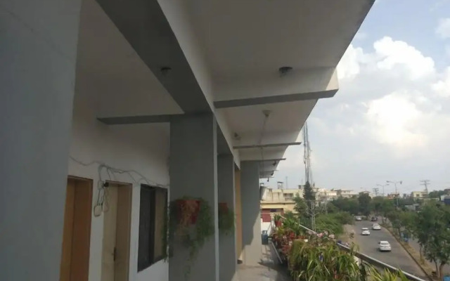 Usman Guest House