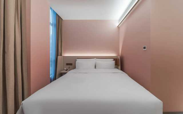 Ji Hotel Guangzhou Baiyun Station Sanyuanli Avenue