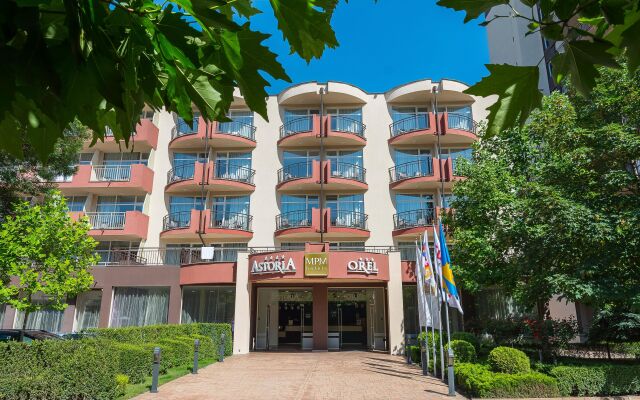 Astoria Hotel - Все включено вид на фасад