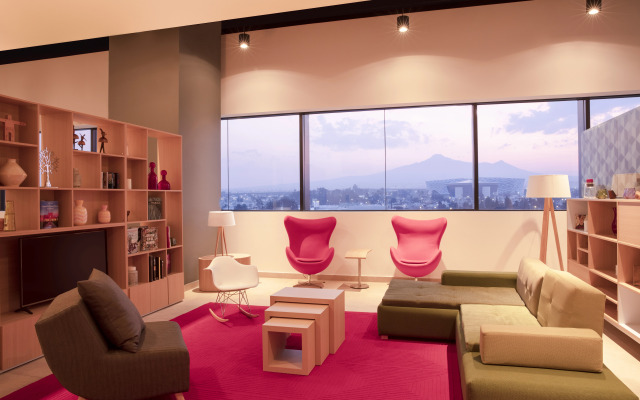 Fiesta Inn Parque Puebla