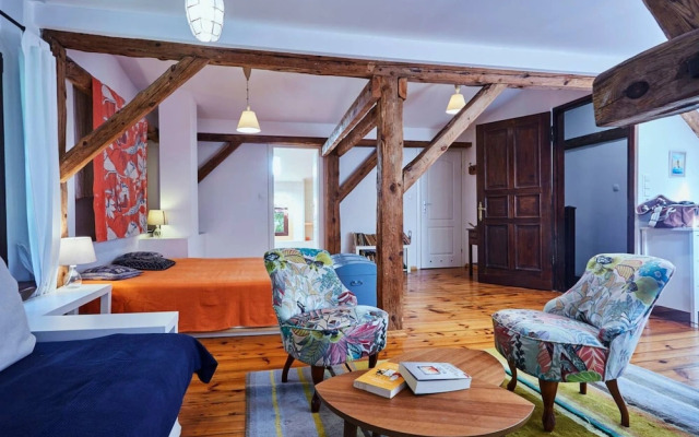 Comfortable Holiday Home, Pool, Sauna, Jacuzzi