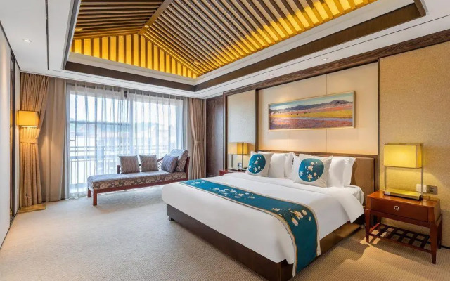Rising Hot Spring Resort Kunming