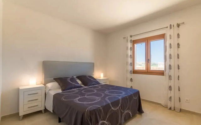 Villa in Spain With Private Pool & Beaches Nearby