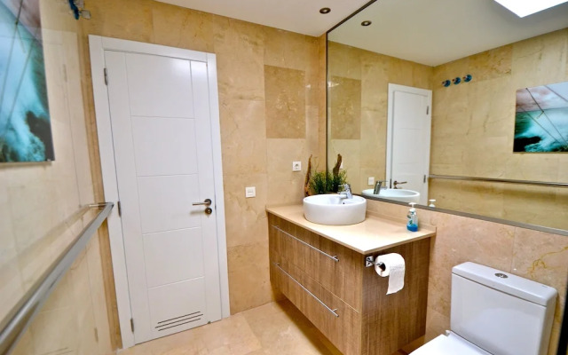 PS Apartment