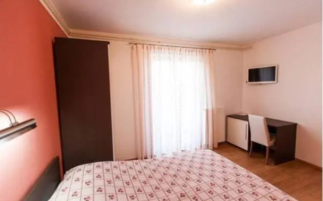 Villa Ana