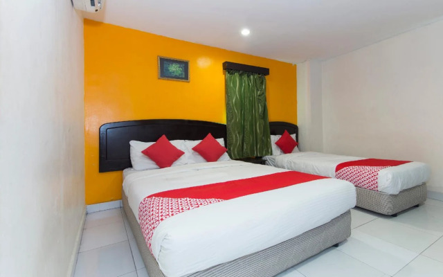OYO 427 Hotel Kristal