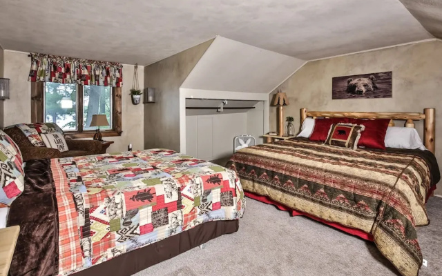 East Bay Hideaway - 4 Br Home