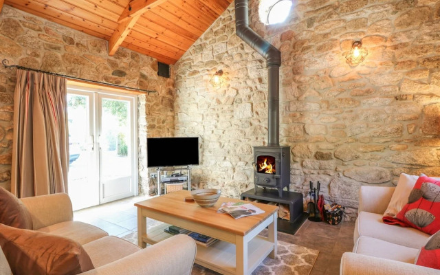 Pond Cottage