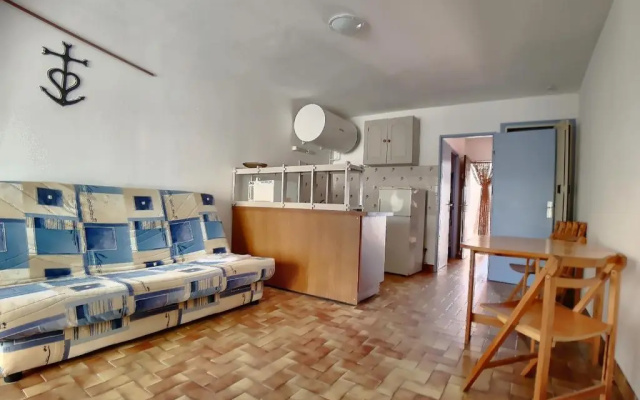 Studio Saintes-Maries-de-la-Mer, 1 pièce, 4 personnes - FR-1-475-49