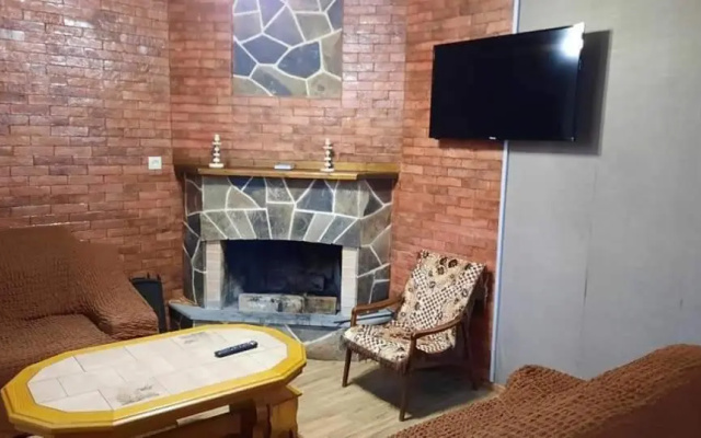 2 Small House