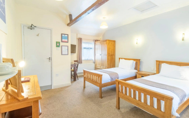 OYO Elm Farm Country House, Norwich Airport