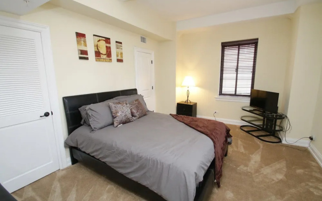 Renaissance Properties - 222 West Rittenhouse Square