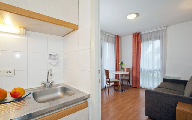 Séjours & Affaires Nantes La Beaujoire