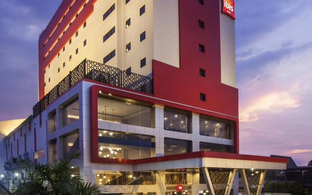 ibis Pontianak City Center
