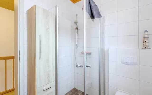 Amazing Home in Altefähr/rügen With 2 Bedrooms, Sauna and Wifi