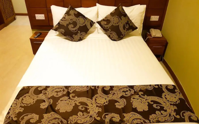 Leisure Safari Lodge