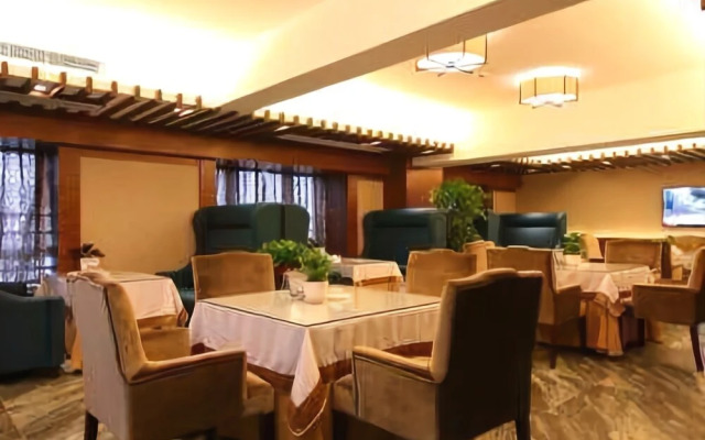Merry Home Hotel