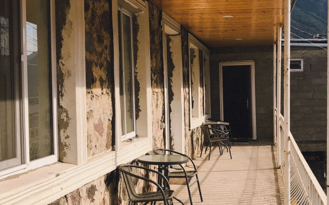 Balcony · Stepantsminda — photo 17