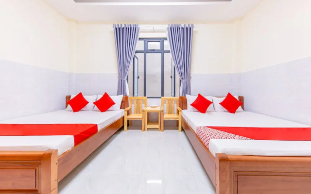 Son Lam Hotel by OYO Rooms