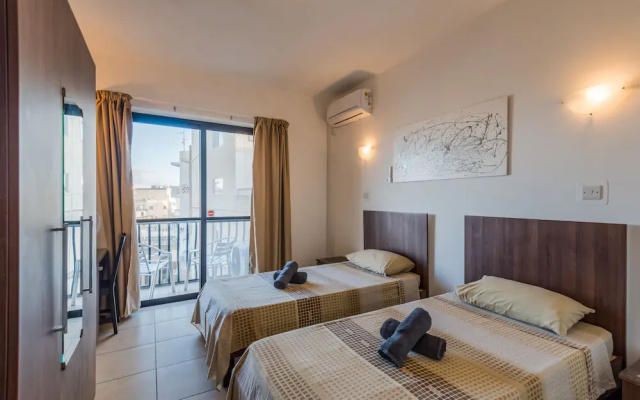 Seashells Seaview Penthouse With Hottub